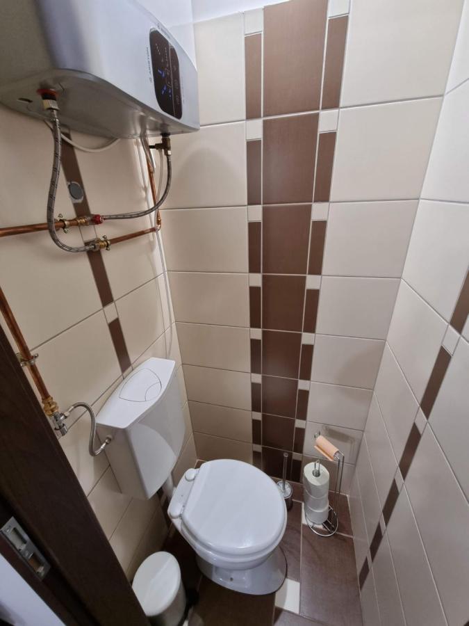 Flora Apartman Apartment แซแก็ด ภายนอก รูปภาพ
